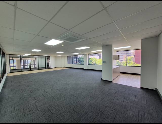 214M² OFFICE TO LET IN SANDOWN